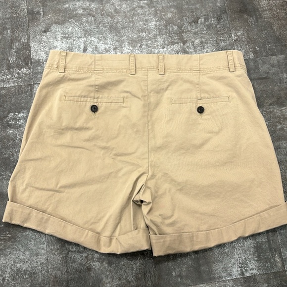 Vince Kacki Chino Cuffed Shorts 12 - Picture 5 of 6